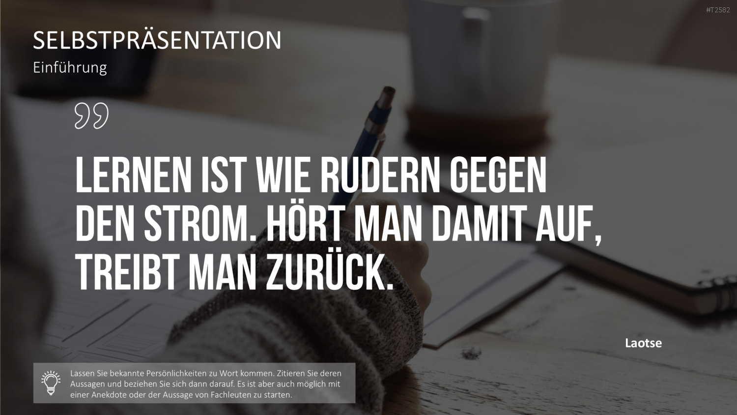 Selbstpräsentation - Geschäftsfrau PowerPoint-Vorlage