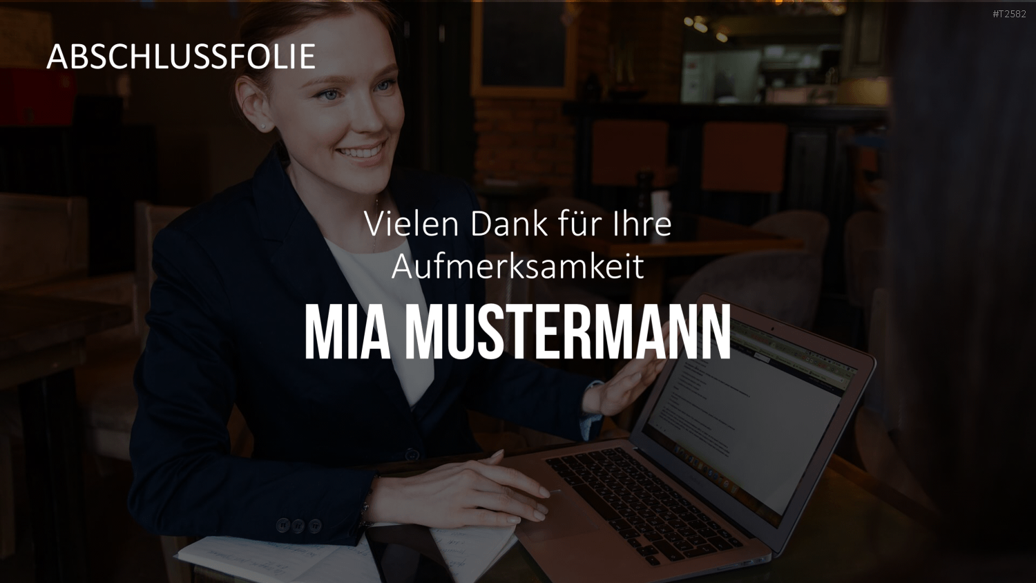 Selbstpräsentation - Geschäftsfrau PowerPoint-Vorlage