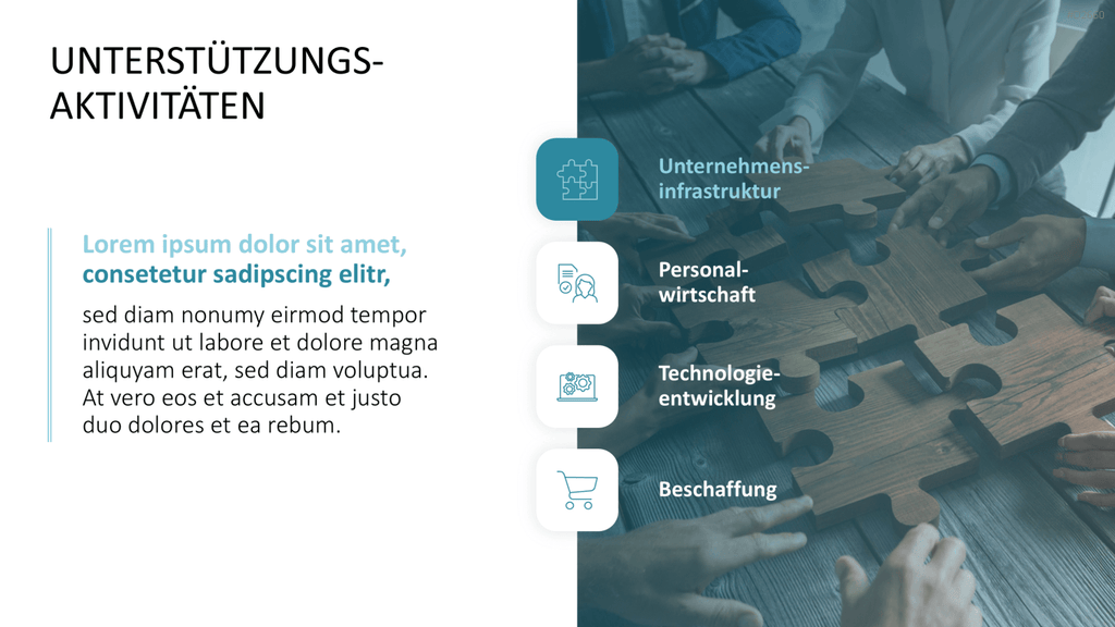 Business-Team setzt Puzzle zusammen